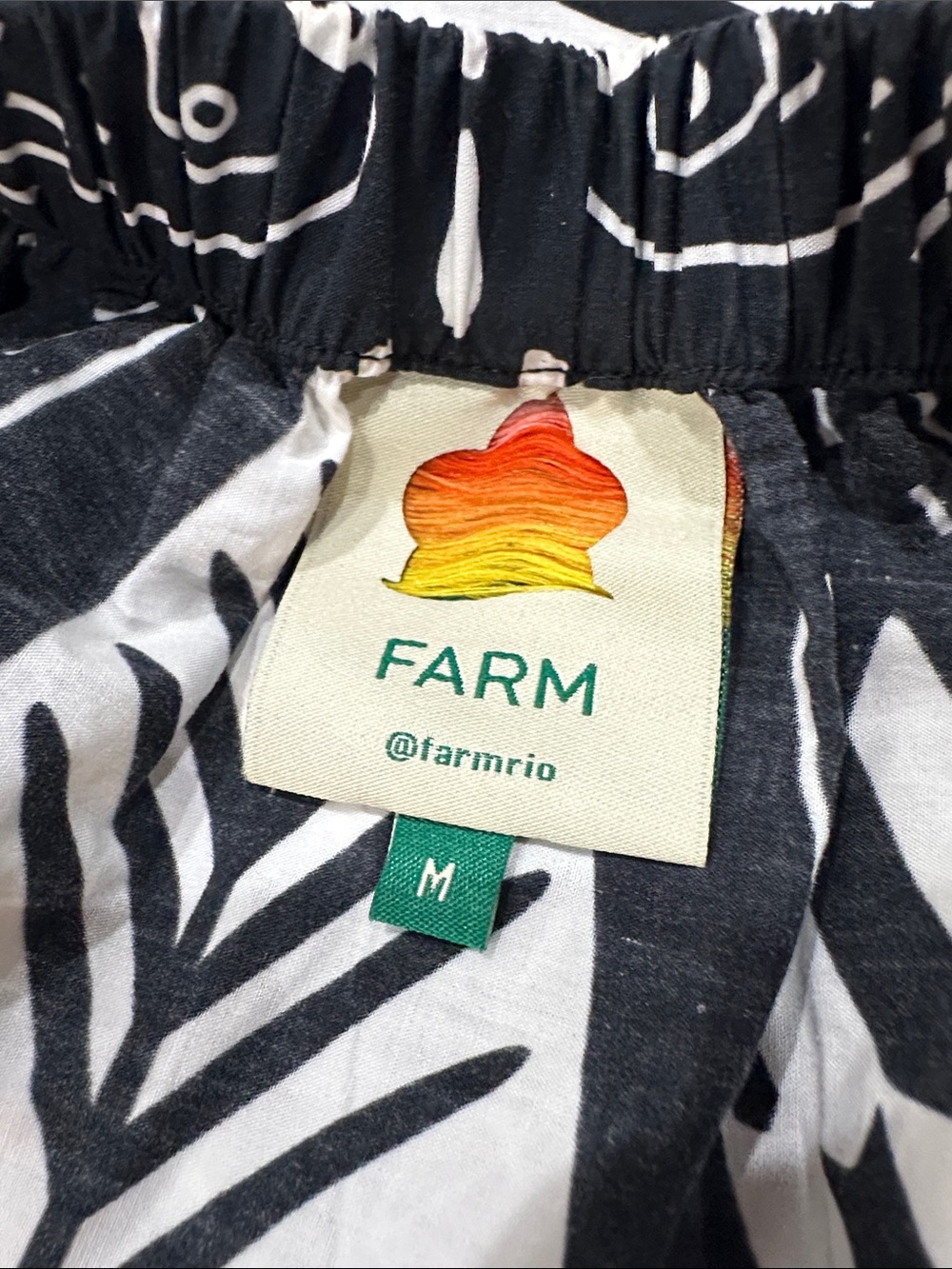 FARM Rio Black and White Tropical-Print Maxi Dress - Picture 9 of 9